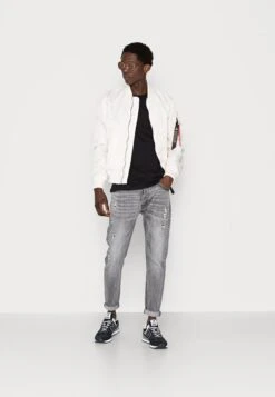 Pier One UNISEX - Sonstige Accessoires - Gold-coloured 12 Pier One UNISEX - Sonstige Accessoires - Gold-coloured -Pier One 32b2b32db81d433ba0dcc59046def6ab