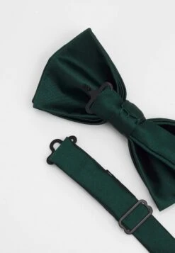 Pier One SET - Einstecktuch - Dark Green 10 Pier One SET - Einstecktuch - Dark Green -Pier One 3bb60358bef34b5ca9990f67d26ac270