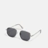 Pier One Sonnenbrille - Silver-coloured -Pier One 4ac756a90d1641d7b0579f1c754b2570 1