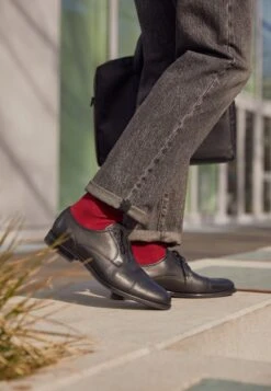 Pier One LEATHER - Business-Schnürer - Black 10 Pier One LEATHER - Business-Schnürer - Black -Pier One 5c73cd0c3a9e405887ee3816b68d4047