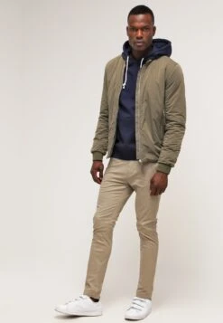 Pier One Kapuzenpullover - Navy 9 Pier One Kapuzenpullover - Navy -Pier One 7c732ad4708c42a1b47164d2f908b981