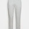 Pier One SMART PIQUEE JOGGER - Jogginghose - Light Grey 2 Pier One SMART PIQUEE JOGGER - Jogginghose - Light Grey -Pier One 80424a62dd2f4d1ab19a5297a41009fa