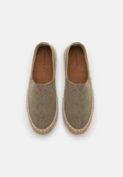 Pier One Espadrille - Brown 12 Pier One Espadrille - Brown -Pier One b8b6a1b5c8f4462e91558b6bd6046520