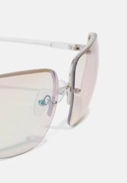 Pier One UNISEX - Sonnenbrille - Transparent 10 Pier One UNISEX - Sonnenbrille - Transparent -Pier One ce973f03df4b4e619c64ae53602a15e3