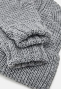 Pier One SET - Mütze - Grey 11 Pier One SET - Mütze - Grey -Pier One e50e53f6a53e4867a382c1ae80f58312