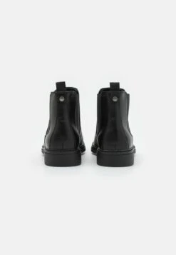 Pier One Stiefelette - Black 10 Pier One Stiefelette - Black -Pier One ea03e01ea2934881b130258f8612183f